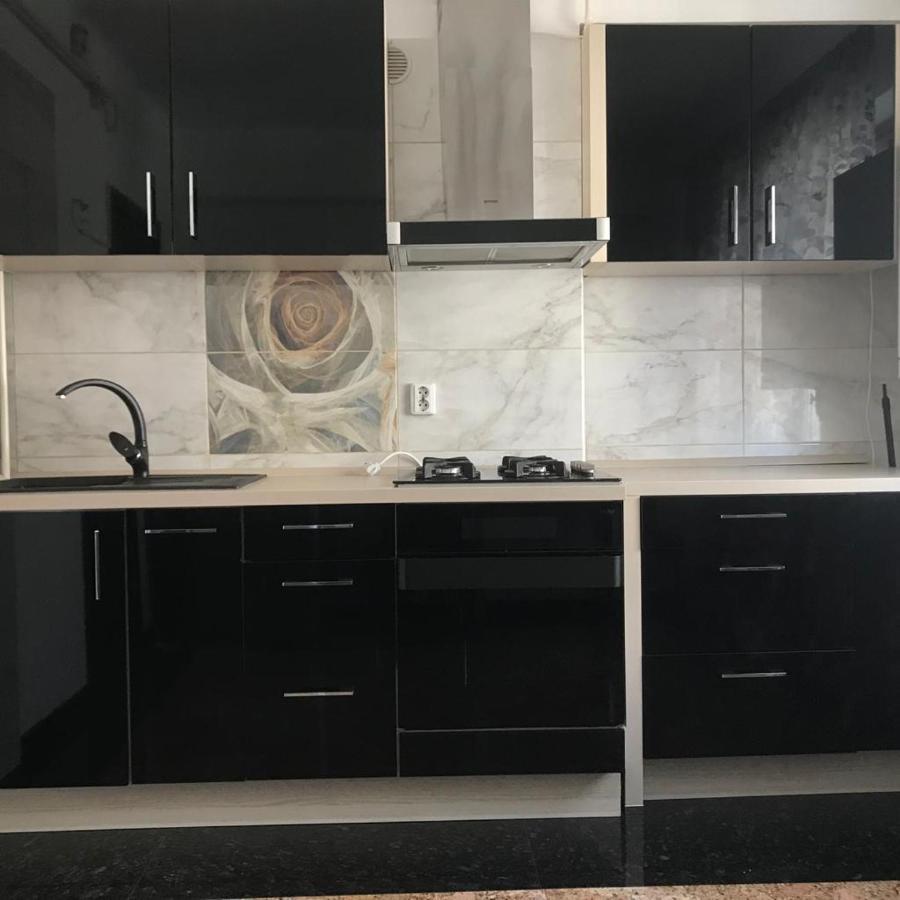 Black&White Studio Ultracentral Крайова Екстериор снимка